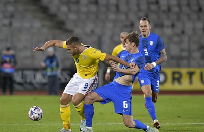 Capitolul unde jocul naționalei lui Edi Iordănescu suferă constant » Se întâmplă indiferent de formula de start