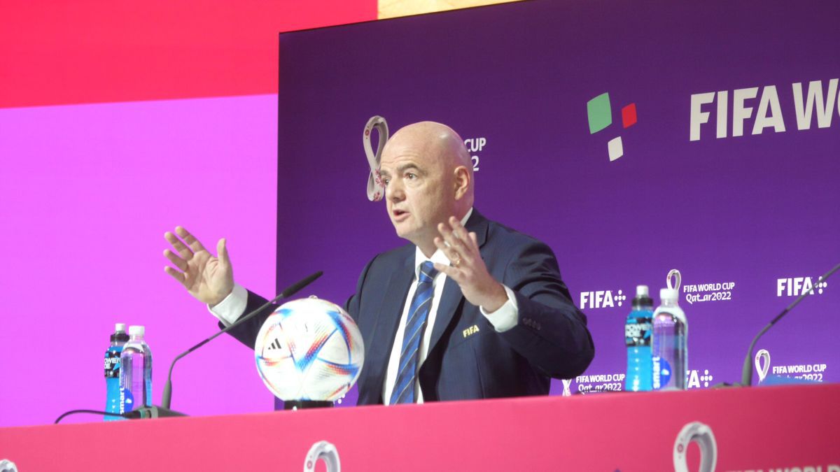 Conferință de peste o oră a lui Gianni Infantino la Doha: „Am simțit discriminarea când eram copil! Astăzi mă simt qatarez, arab, african, gay”