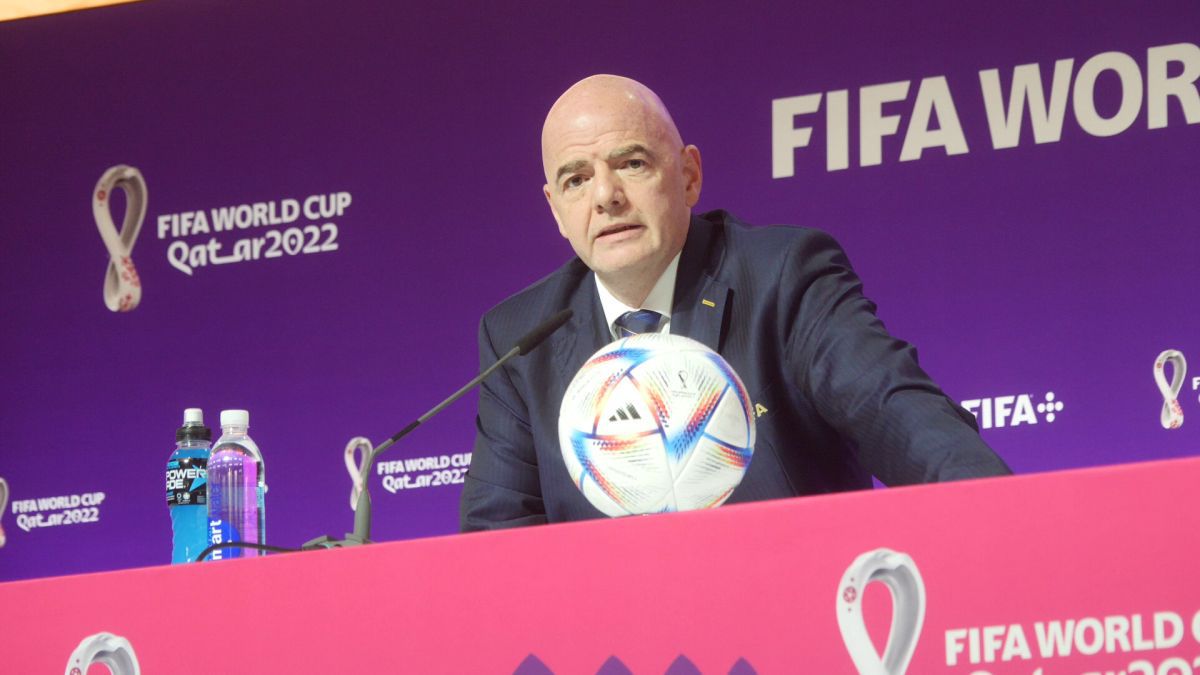 Conferință de peste o oră a lui Gianni Infantino la Doha: „Am simțit discriminarea când eram copil! Astăzi mă simt qatarez, arab, african, gay”