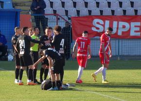 7 informații de la FC Buzău - Dinamo 2-2 » Burcă a dialogat cu suporter: „Cu FCSB, tată, nu cu Steaua!”, ce a pățit decarul „câinilor” + Mihalcea, nemulțumit de atitudine