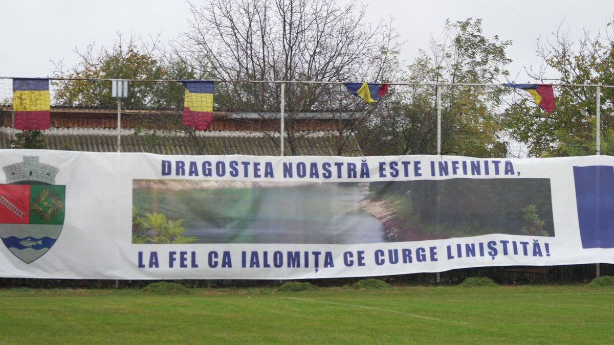 Show fabulos în „Groapa cu lei” de la Bărcănești! Șeful galeriei a intrat peste jucători în vestiar și-a început să țipe la ei: „Haideee, băăăă!”