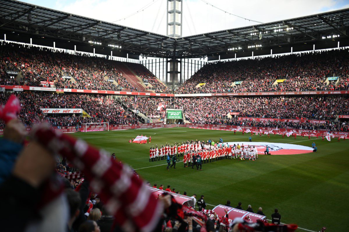 Aici vom juca împotriva Belgiei: stadionul la care ajungi prin pădure! » Ponturi de la echipa GSP aflată în Germania: vă vor ajuta enorm și scăpați de un stres