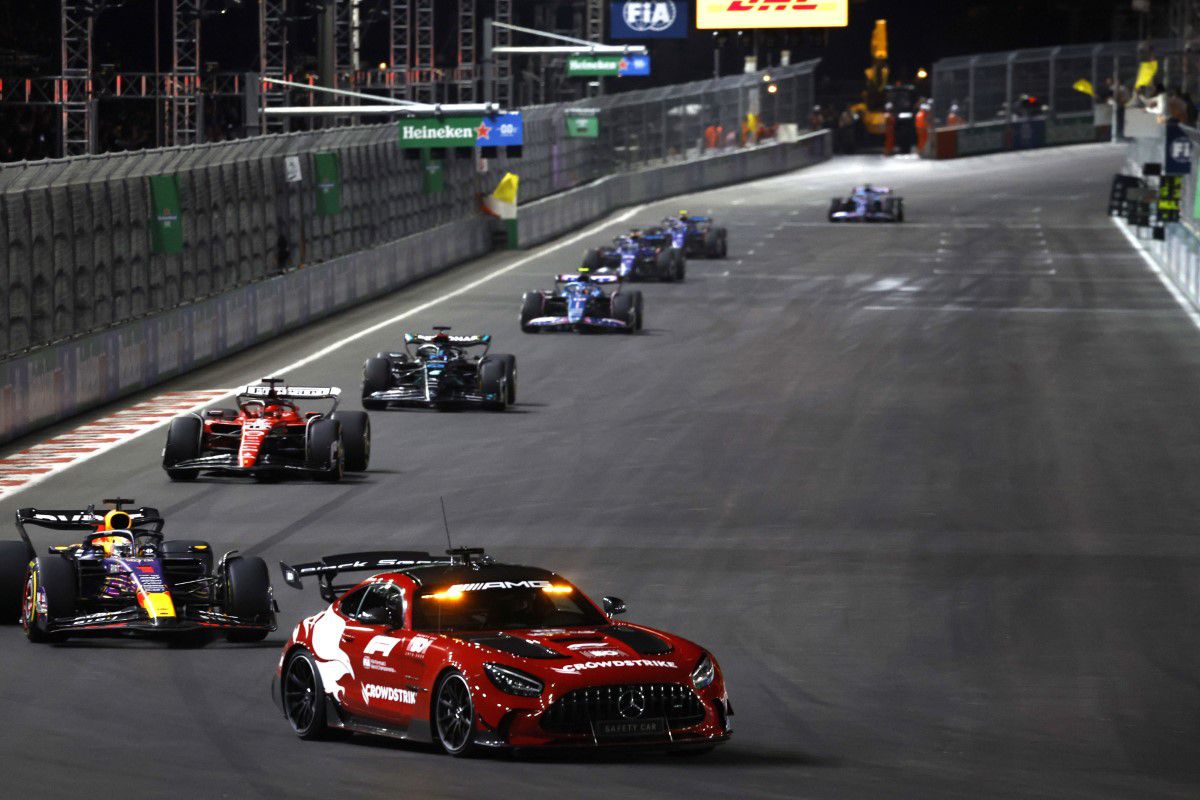 Schimbare la Max » Verstappen a șters pe jos tot weekendul cu Marele Premiu din Las Vegas, dar astăzi a întors-o