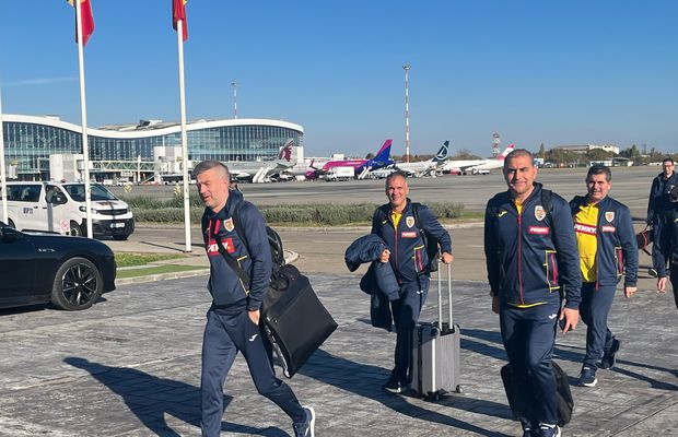 Staff-ul României a revenit în țară după calificarea la EURO 2024 » Burleanu a ieșit primul din avion și a susținut o conferință de presă