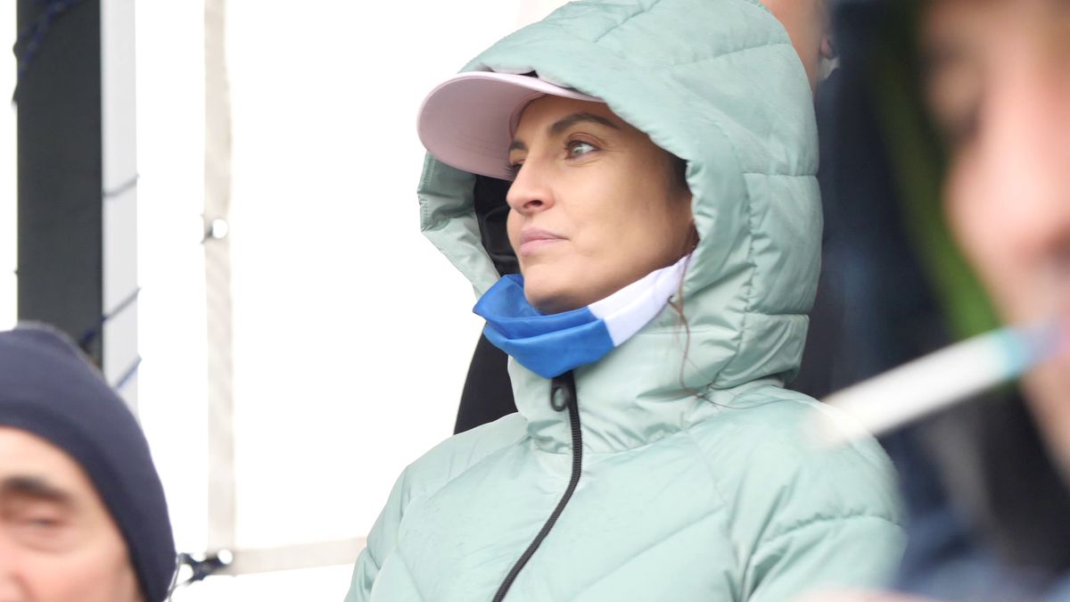 Show fabulos în „Groapa cu lei” de la Bărcănești! Șeful galeriei a intrat peste jucători în vestiar și-a început să țipe la ei: „Haideee, băăăă!”