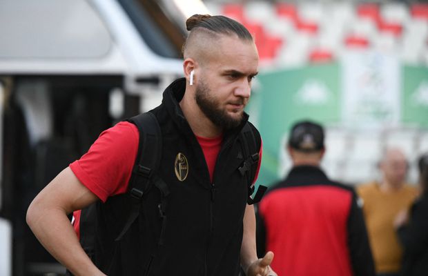 „Noi suntem fraieri?” » Gloria lui Dinamo comentează acid eventuala venire a lui George Pușcaș: „Lăsați-l, mă, acasă! Cine schimbă 44 de echipe până la vârsta asta?”