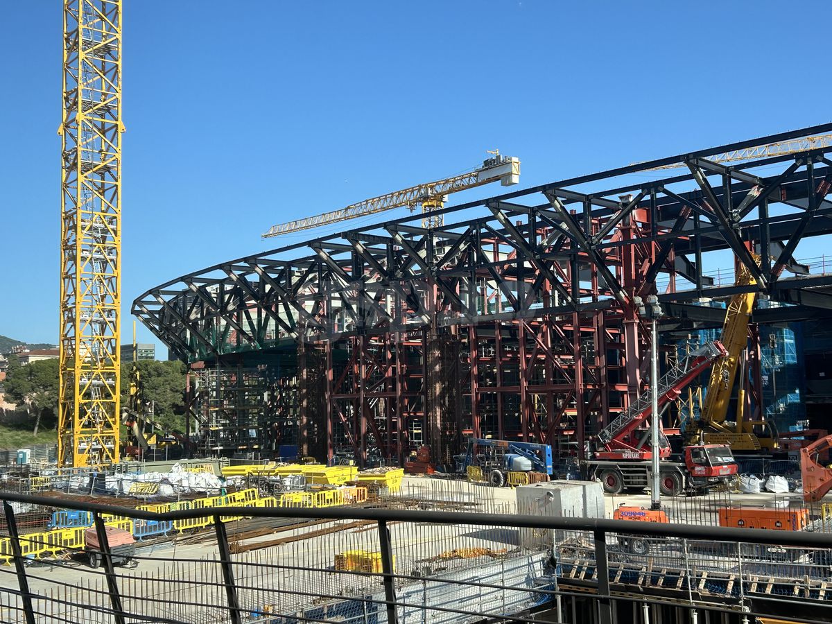 Imagini incredibile surprinse de GSP la Camp Nou » În ce stadiu se află gigantul catalan în care se vor investi 1,5 miliarde de euro!