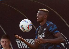 Schimb pe axa Manchester United - Napoli! Un vârf abia plecat din Italia a fost oferit pentru fostul golgheter al Seriei A