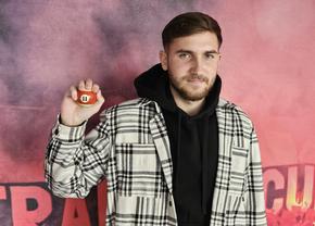 El va apăra poarta lui Dinamo! Alexandru Roșca se prezintă fanilor: „Sunt calm, liniștit, am răbdare”. Ce posturi a mai încercat până la a deveni goalkeeper