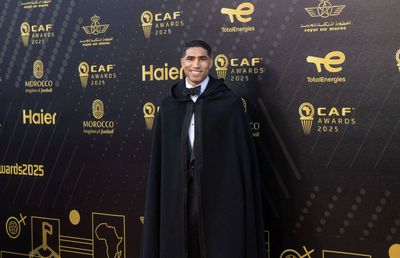 Achraf Hakimi i-a detronat pe Salah și Osimhen și a fost desemnat cel mai bun jucător african