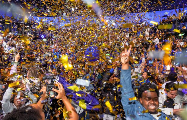 S-a scris istorie! » Cea mai mică țară care merge la Mondial, fără selecționer și fără vreun fotbalist născut acolo!