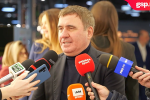 Gică Hagi, Răzvan Burleanu și Mihai Stoichiță susțin astăzi o conferință de presă la Casa Fotbalului