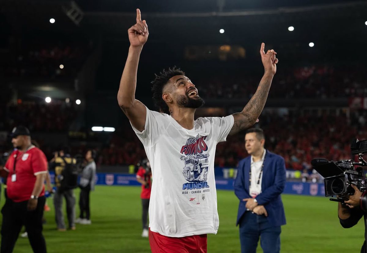 Dat afară de la club după nici 3 luni, acum și-a dus naționala la Mondial și a făcut țara să plângă