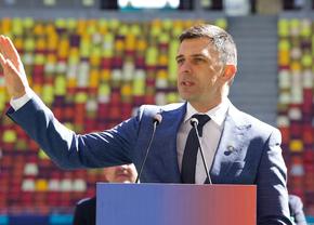 Eduard Novak, prima reacție după ce ordinul lui a devenit lege pentru cluburile din România: „Au crescut și amenzile, nu-și mai permite nimeni să o încalce”