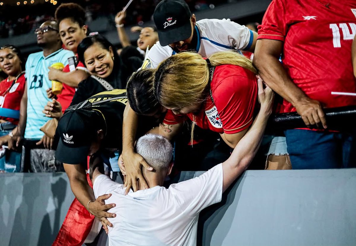 Dat afară de la club după nici 3 luni, acum și-a dus naționala la Mondial și a făcut țara să plângă