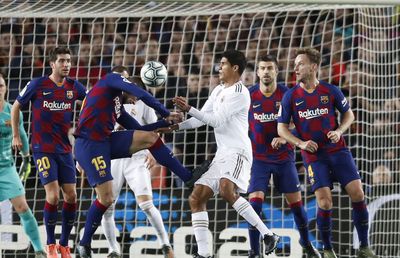 Barcelona - Real Madrid 0-0 // Nu, VARane! Scandal! Real protestează: „Au fost foarte clare, am văzut în vestiar, la pauză!"