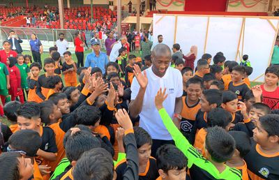 La asta s-a ajuns! Yaya Toure a dezvăluit de ce i-a interzis fiului să joace fotbal: „A trebuit să îmi accepte refuzul”