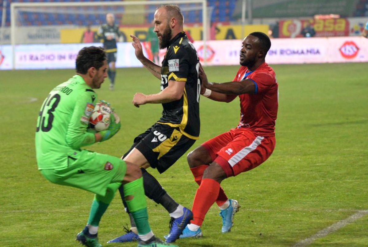 FC BOTOȘANI - DINAMO 1-0// VIDEO + FOTO Al treilea play-off fără Dinamo! » „Câinii” încheie anul cu un nou COȘMAR
