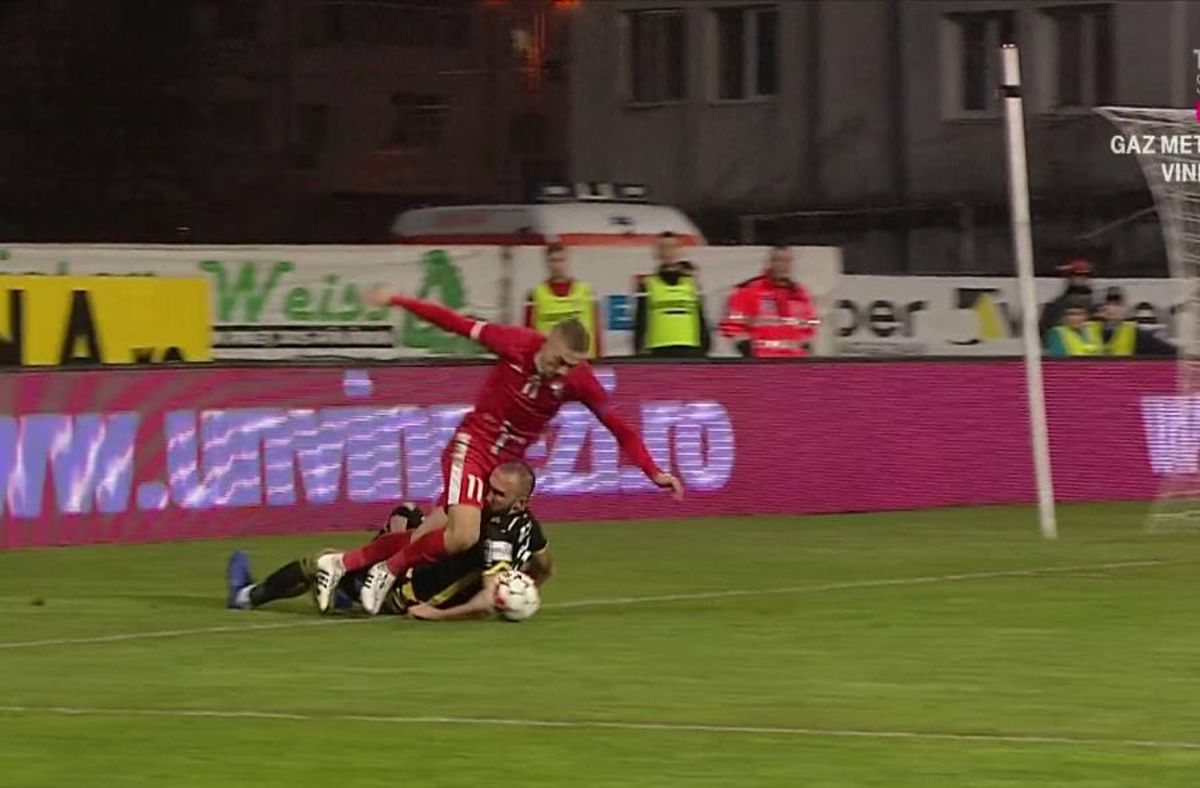 Penalty Botoșani - Dinamo