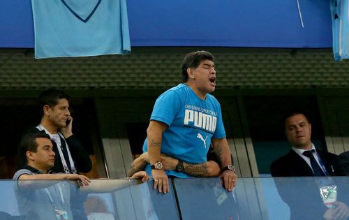 Noi dezvăluiri despre viața lui Diego Maradona!
