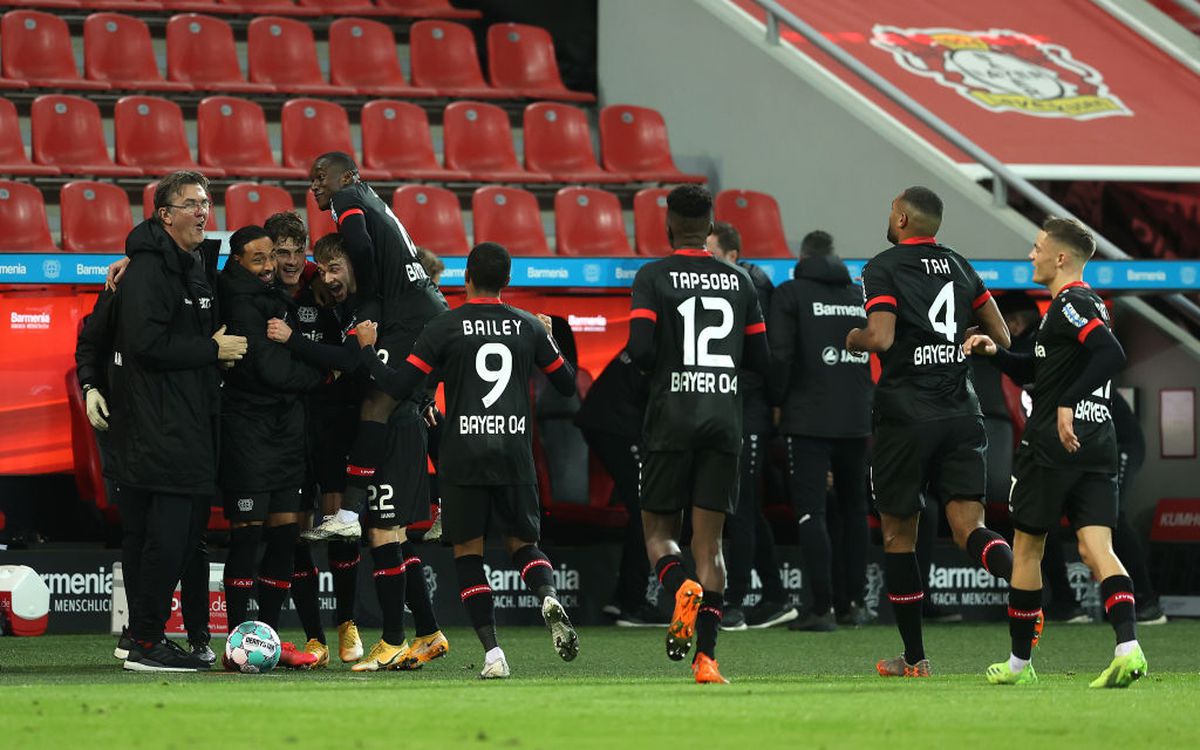 FOTO Bayern Munchen, victorie norocoasă împotriva lui Bayer Leverkusen! Lewandowski, „killer-ul” perfect