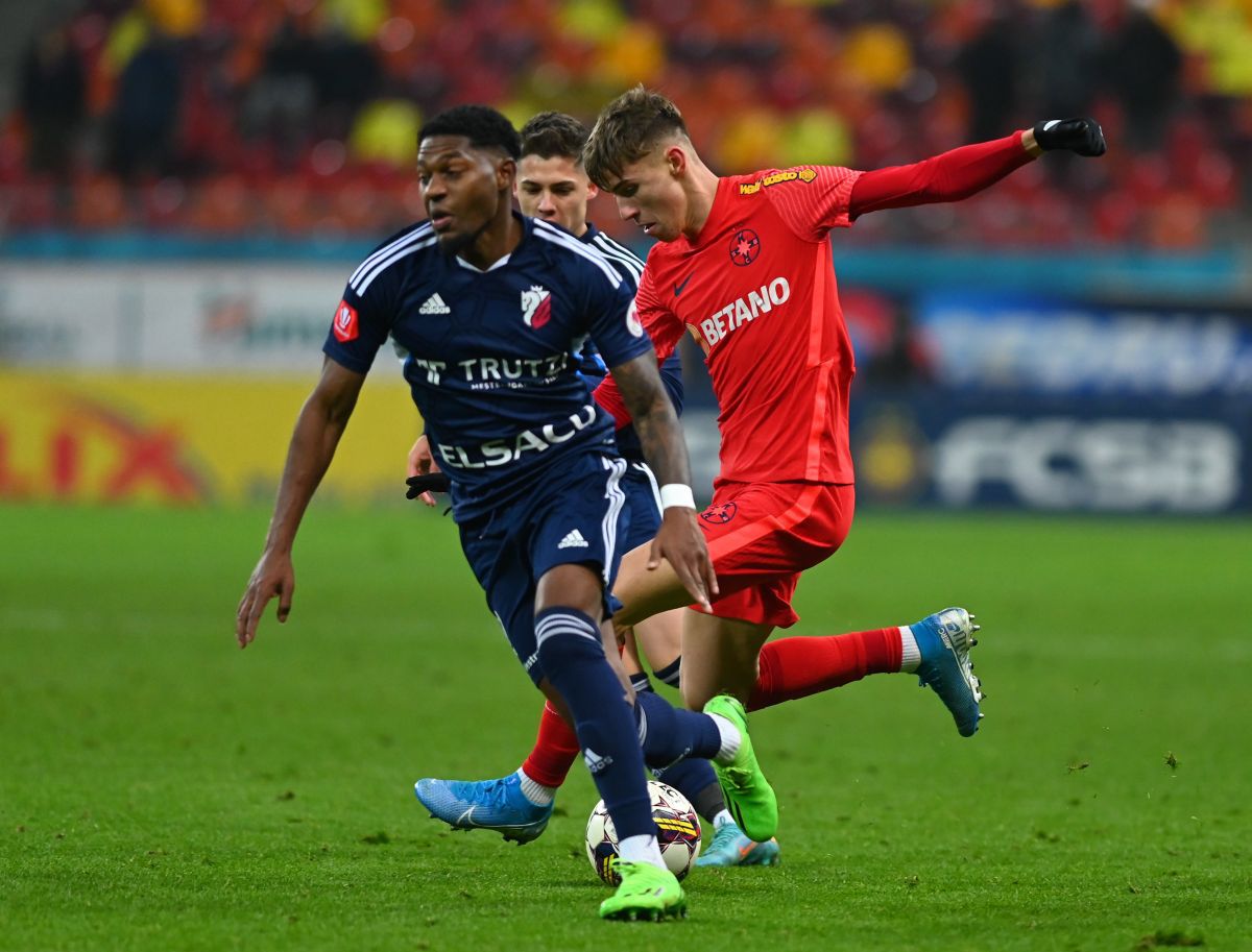 FCSB - FC Botoșani, meci nefast pentru Andrei Cordea » De ce a fost schimbat