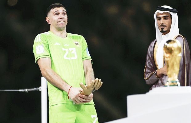 Prima explicație pentru gestul obscen! Ce spune portarul Argentinei: „Dedicația era pentru ei! Aroganțele astea nu merg cu mine!”