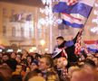 Scene FABULOASE pe străzile din Zagreb » Croații s-au strâns cu zecile de mii pentru a sărbători alături de fotbaliști bronzul de la Mondial: „Josko, accepți oferta?”
