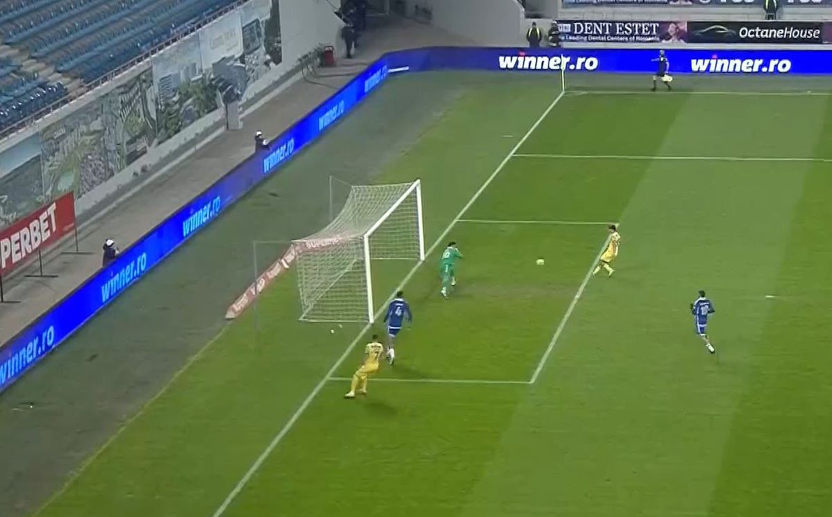 Ratarea sezonului în Superligă! Toți fotbaliștii și-au pus mâinile în cap! Cum a putut să tragă deși era singur la 6 metri