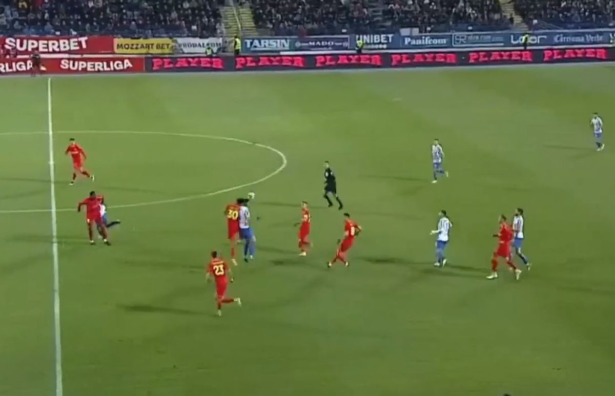 Emoții pentru FCSB » Ngezana s-a lovit puternic și nu a mai putut continua meciul