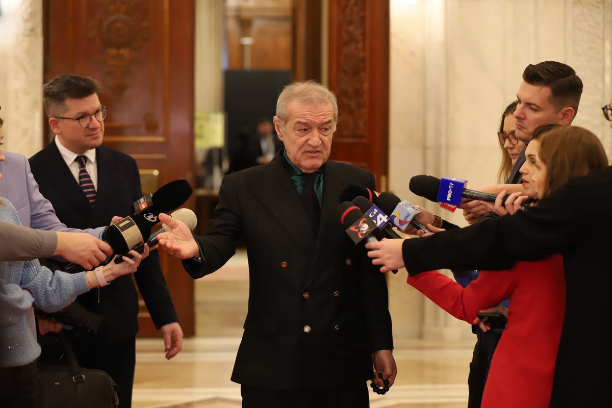 Gigi Becali, prima zi în Parlamentul României