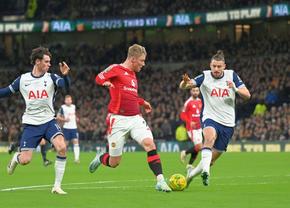 Radu Drăgușin, integralist într-un thriller cu 7 goluri » Tottenham a trecut de United și e în semifinalele Cupei Ligii