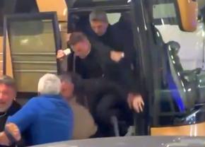 Răzvan Lucescu a comentat scenele reprobabile când a plonjat din autocar: „Spun adevărul și asta nu convine”