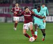 CFR Cluj a învins-o pe Rapid, scor 2-0, în ultima rundă a grupelor Cupei României. Cele două echipe merg în sferturi. Ardelenii, de pe primul loc în Grupa A, vor întâlni CSU Craiova. De pe locul secund, Rapid va juca cu Metalul Buzău.
