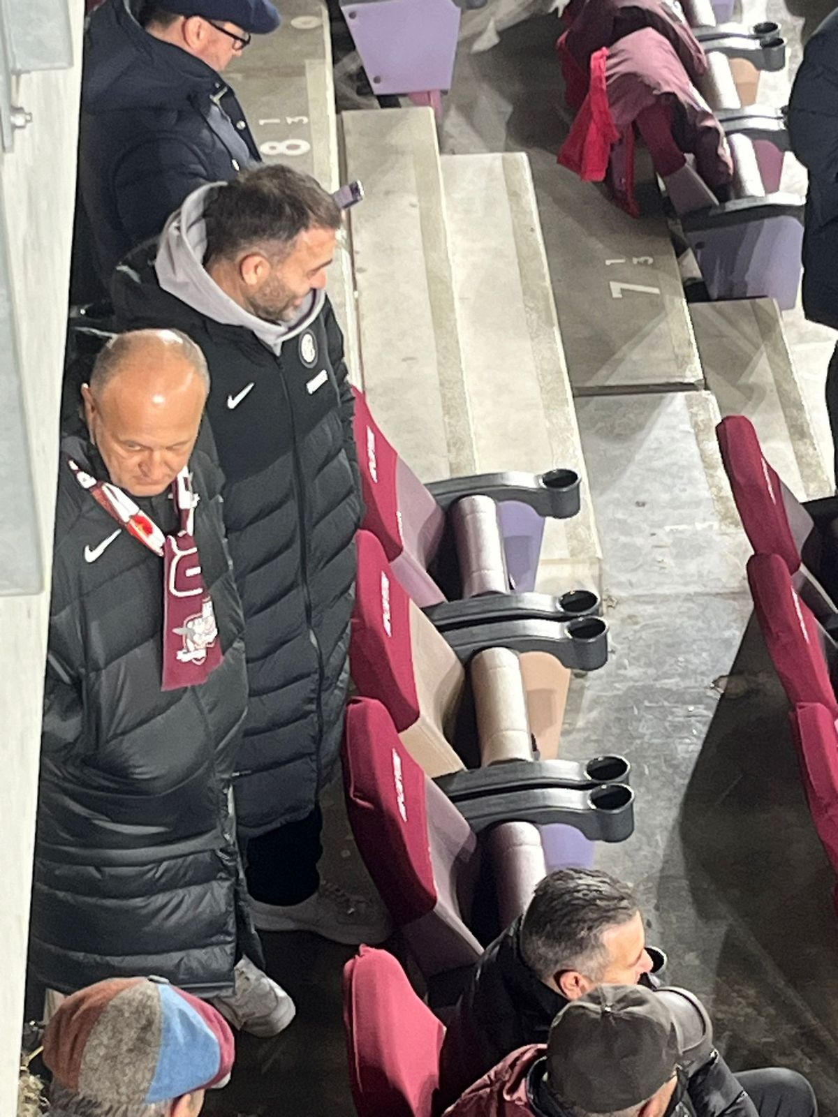 Toți „feroviarii” sunt fericiți! CFR Cluj câștigă în Giulești, Rapid evită Universitatea Craiova în „sferturile” Cupei României Betano » Situația finală în grupă