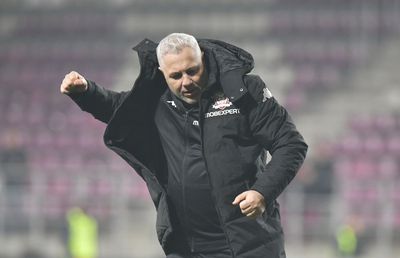 Marius Șumudică nu îi mai vrea la Rapid: „Să-și facă bagajele! Vor fi puși pe lista de transferuri”