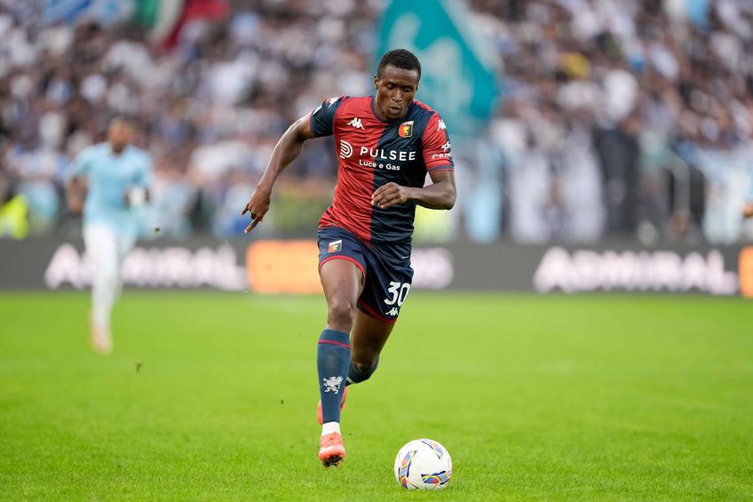 Cinci „bombe” pe axa Genoa - Rapid » Balotelli, vechea dorință a lui Dan Șucu, atacantul dorit de Gigi Becali și urmașul lui Memphis Depay / foto: Imago