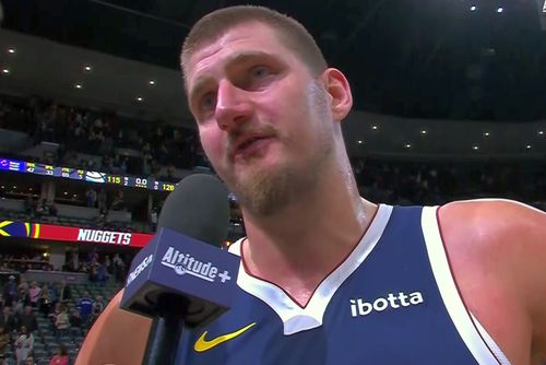VIDEO Nikola Jokic a stabilit un record incredibil în NBA, apoi a oferit interviul serii: „Voi bea bere și le voi spune minciuni copiilor mei”
