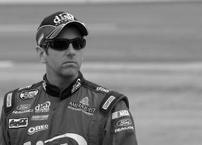 Un fost pilot NASCAR de legendă a decedat într-un accident aviatic, alături de familia sa: „Munca lui neobosită a salvat vieți”