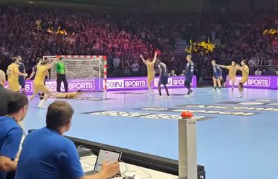 Frumusețea handbalului! Gol fenomenal în ultima secundă a derby-ului Nantes - PSG