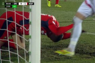 Filmul autogolului care a eliminat-o pe Universitatea Craiova din Conference League: au comis-o cu un minut rămas pe ceas