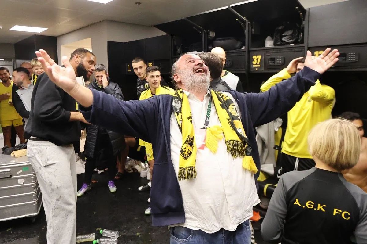 Dramă totală la finalul meciului AEK Atena - Universitatea Craiova