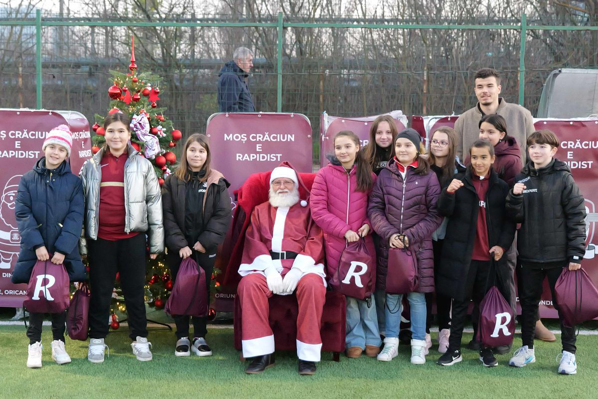 Cristi Ignat a oferit cadouri copiilor din Academia Rapidului