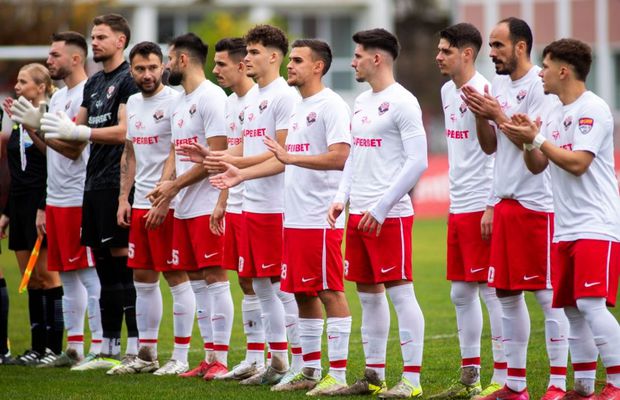 „Există posibilitatea să NU începem campionatul în 2026” » Clubul privat din Liga 2 e în colaps, primăria îl ignoră: „Echipa nu poate să continue”