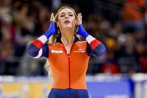 De ce faimoasă iubită a lui Jake Paul nu va asista la meciul cu Anthony Joshua » Are calificări pentru Jocurile Olimpice!