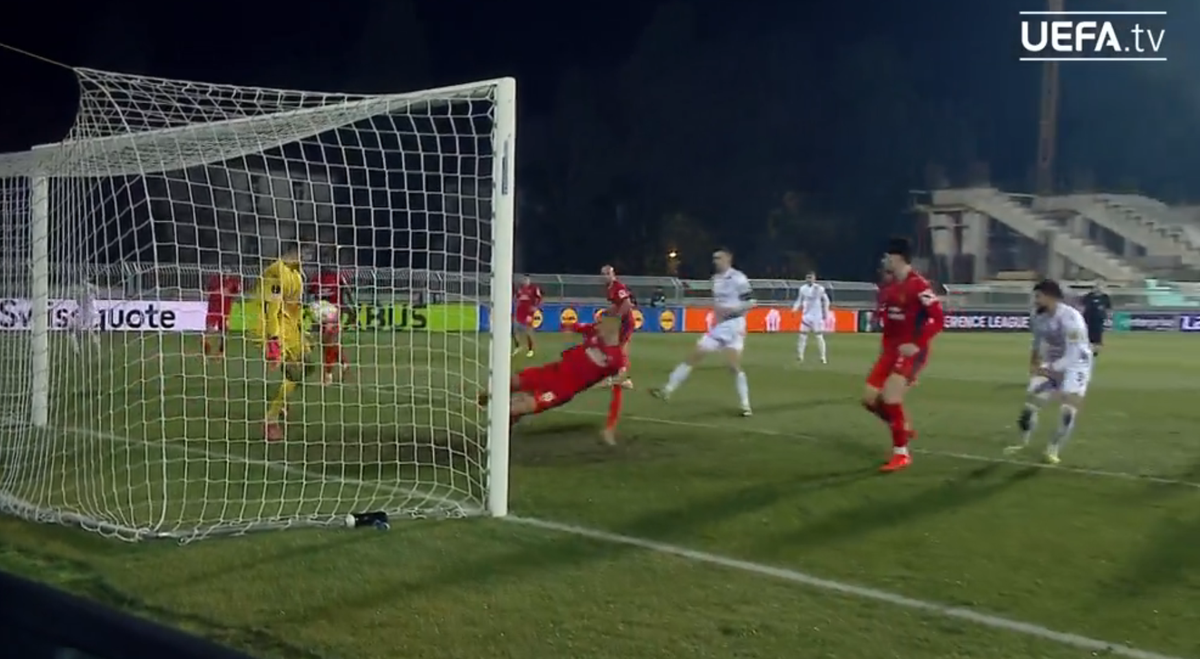 Filmul autogolului care a eliminat-o pe Universitatea Craiova din Conference League: au comis-o cu un minut rămas pe ceas