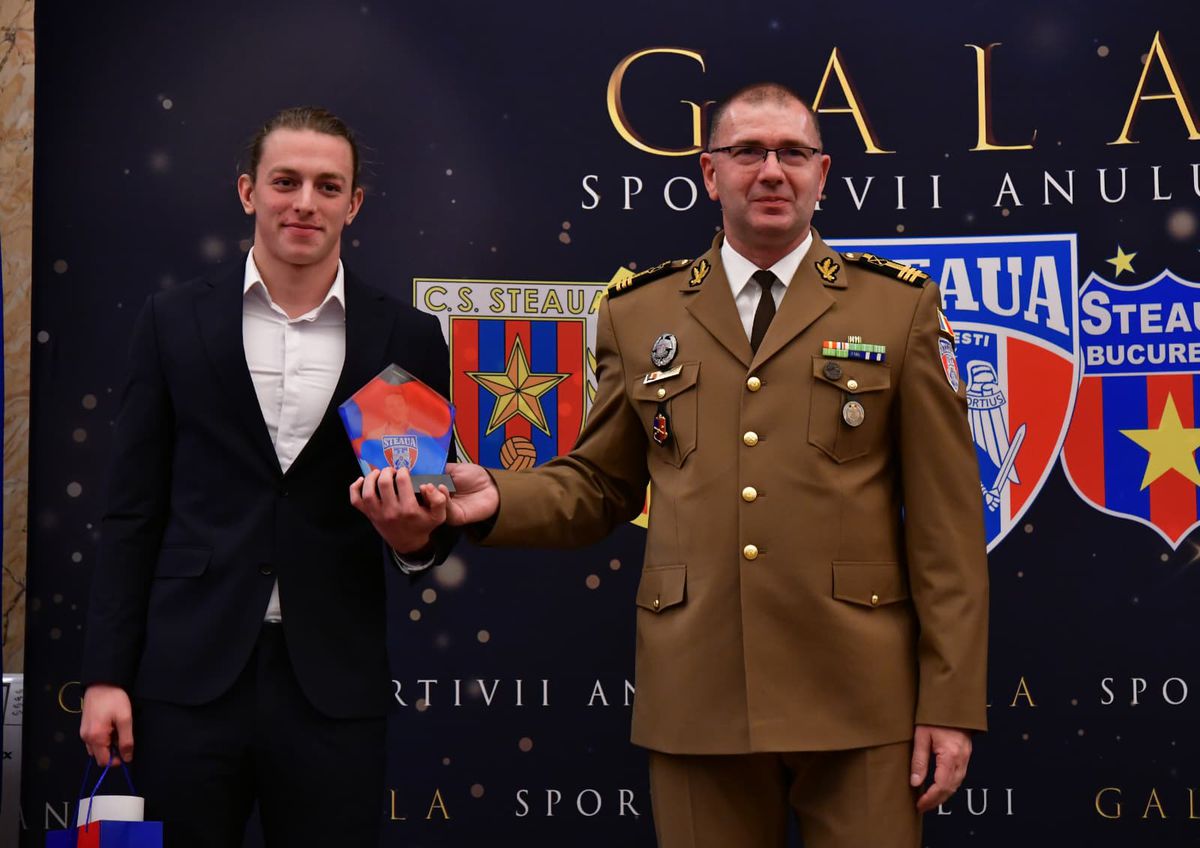 Canotoarele Simona Radiș și Magdalena Rusu au fost desemnate „Sportivele Anului” de clubul CSA Steaua