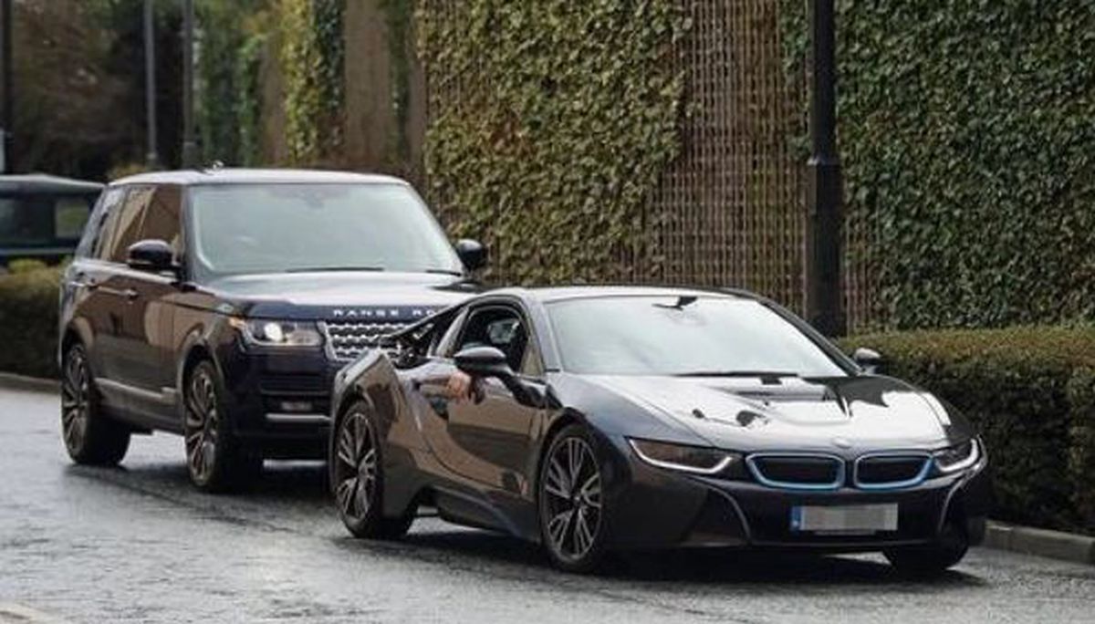 FOTO Colecție de campion: Conor McGregor deține automobile de lux în valoare de 3 milioane de euro și un yacht de 3,5 milioane de euro