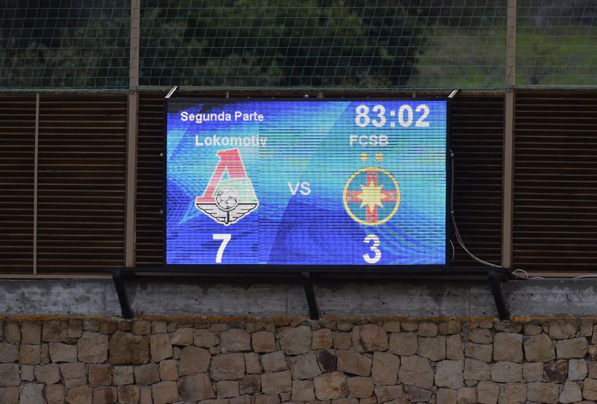 FCSB, la 3 meciuri distanță de a intra în ISTORIA fotbalului românesc » Ce performanță nemaiîntâlnită pot atinge roș-albaștrii