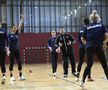 FOTO S-a reunit naționala feminină de handbal a României